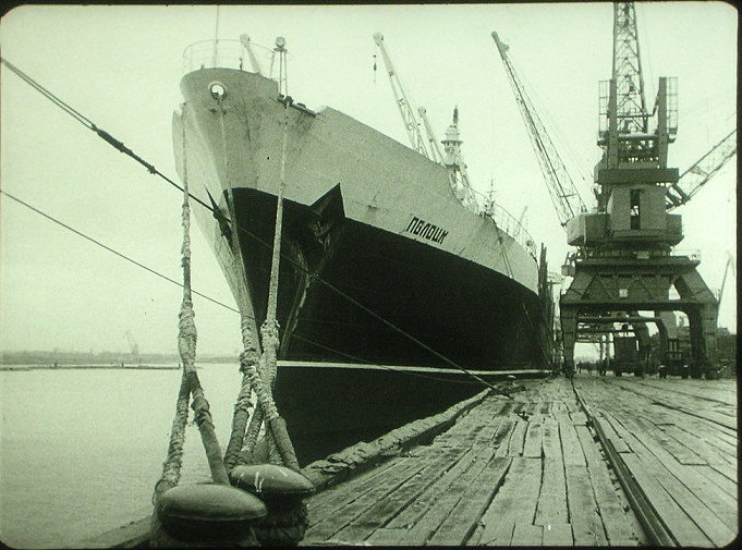 Нажмите на изображение для увеличения. 

Название:	6103ae99f66aaf2f1d2e41fb9dfff7f2.jpg 
Просмотров:	1 
Размер:	157.9 Кб 
ID:	494435